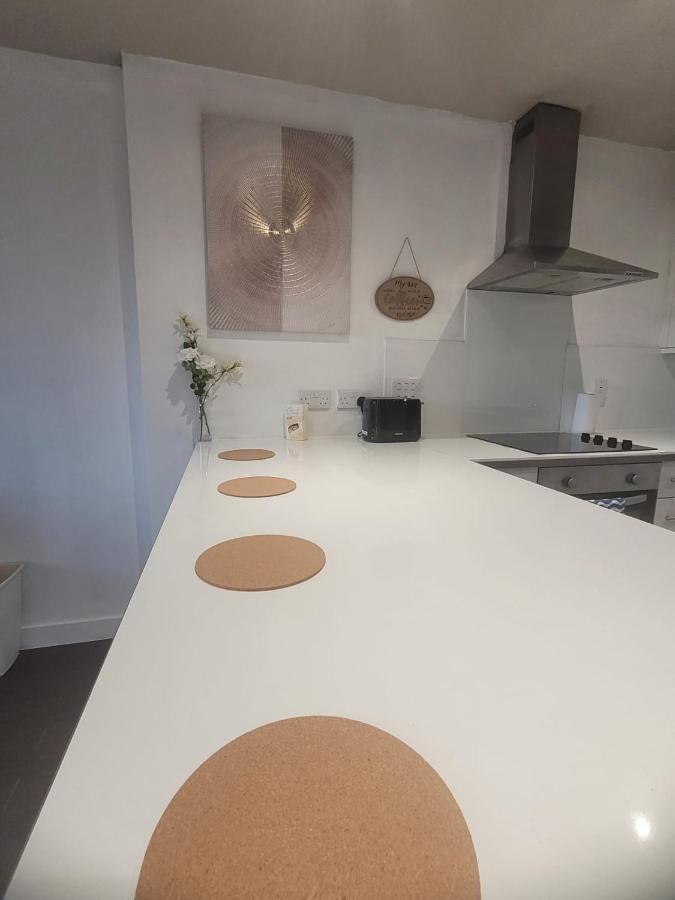 Amazing London 1 Bedroom Flat In Astral House As18 Norbury  Exterior photo